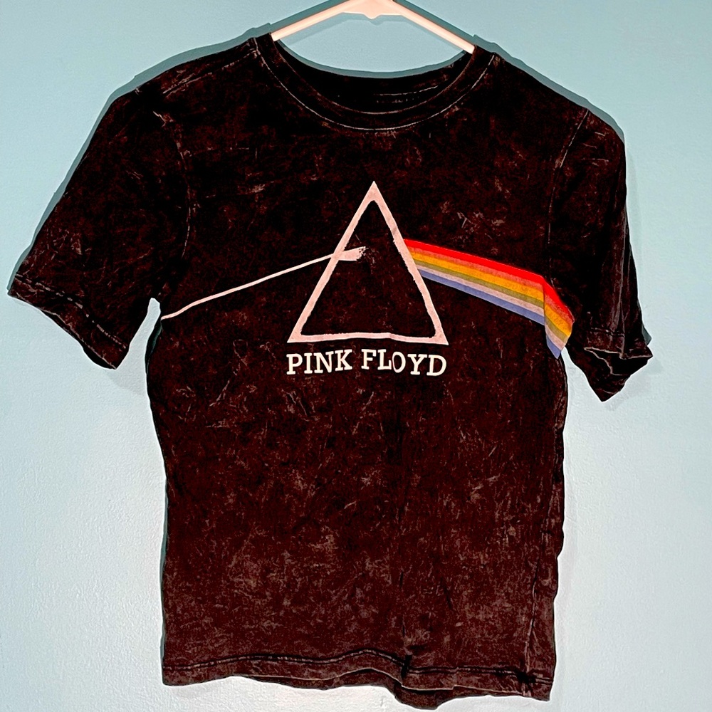 Pink Floyd t-shirt.